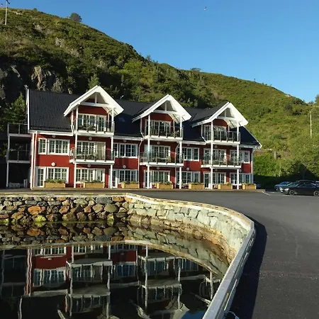 Knutholmen 3* Kalvåg