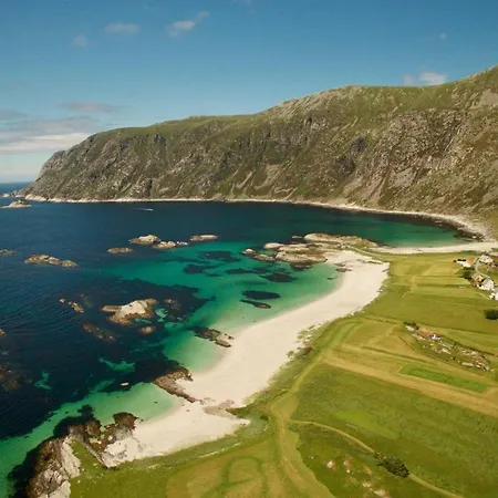 Knutholmen Tatil parkı 3*