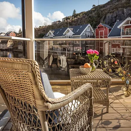 Knutholmen Tatil parkı 3*