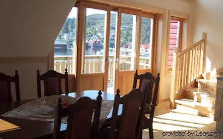 Knutholmen Holiday park Kalvag